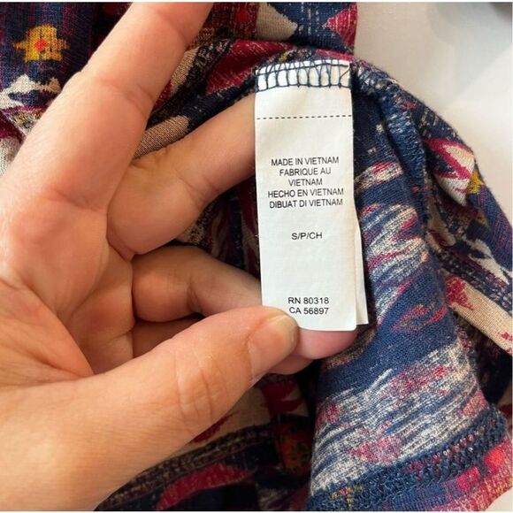 Lucky Brand 3/4 Sleeve Button Up Flowy Hem Top Sz S - Picture 7 of 15